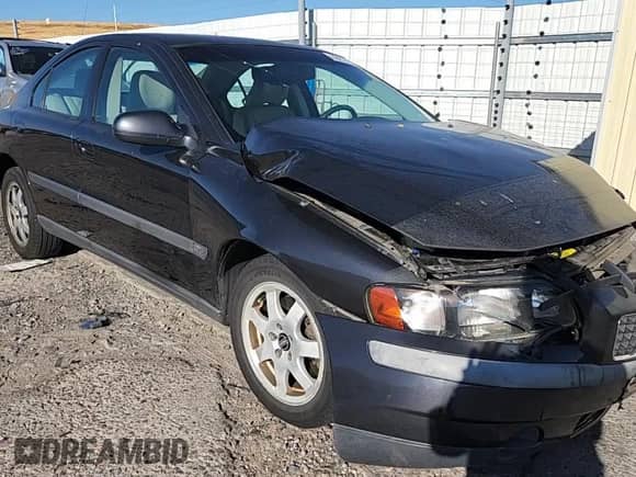2002 Volvo S60 с VIN YV1RH58D822101261, выставлен на аукционе Copart как лот 69614335 с пробегом 180 136 миль миль и Списание • Salvage title. История ставок и продаж доступна на DreamBid. Изображение 13.