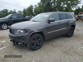 2014 Jeep Grand Cherokee Laredo z VIN 1C4RJFAG2EC527904, wystawiony jako Copart lot #68935435 z przebiegiem 164 107 mil mil oraz Szkoda całkowita • Salvage title. Historia ofert i sprzedaży dostępna na DreamBid. Obrazek 1.