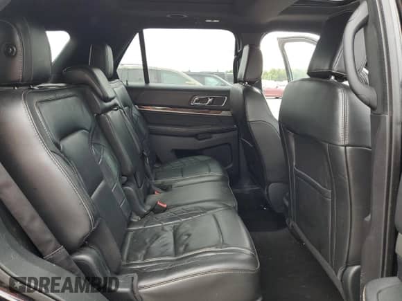 2018 Ford Explorer Platinum с VIN 1FM5K8HT5JGC80743, выставлен на аукционе Copart как лот 61615395 с пробегом 133 684 миль миль и Списание • Salvage title. История ставок и продаж доступна на DreamBid. Изображение 11.