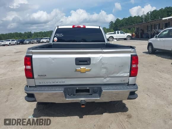 2019 Chevrolet Silverado 1500 LT with VIN 2GCRCPEC9K1149587, listed as a IAAI auction lot 42709087 with Not provided miles and . Bid and sale history available at DreamBid. Image 16.