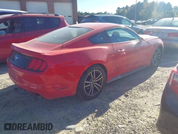 2016 Ford Mustang EcoBoost Premium с VIN 1FA6P8TH3G5250972, выставлен на аукционе IAAI как лот 43461775 с пробегом 111 954 миль миль и . История ставок и продаж доступна на DreamBid. Изображение 4.