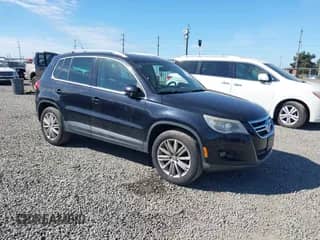 2010 Volkswagen Tiguan с VIN WVGAV9AX9AW522481, выставлен на аукционе IAAI как лот 42193574 с пробегом 168 904 миль миль и . История ставок и продаж доступна на DreamBid. Изображение 1.