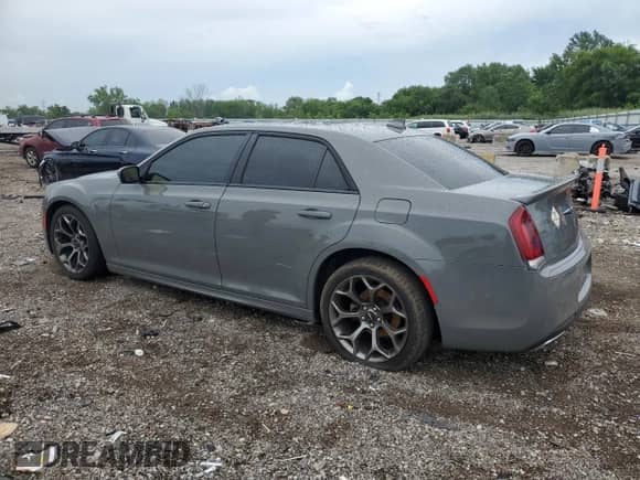 2017 Chrysler 300 S с VIN 2C3CCABGXHH553805, выставлен на аукционе Copart как лот 66350935 с пробегом 137 687 миль миль и Списание • Salvage title. История ставок и продаж доступна на DreamBid. Изображение 2.