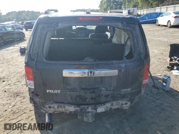 2015 Honda Pilot Touring z VIN 5FNYF4H92FB022099, wystawiony jako Copart lot #80913725 z przebiegiem 270 197 mil mil oraz Szkoda całkowita • Salvage title. Historia ofert i sprzedaży dostępna na DreamBid. Obrazek 6.