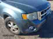 2011 Ford Escape XLT с VIN 1FMCU9DG9BKB14921, выставлен на аукционе IAAI как лот 43519702 с пробегом 215 853 миль миль и . История ставок и продаж доступна на DreamBid. Изображение 12.