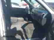 2009 Chevrolet Colorado 1LT с VIN 1GCCS13E698101319, выставлен на аукционе IAAI как лот 41703528 с пробегом 200 071 миль миль и . История ставок и продаж доступна на DreamBid. Изображение 5.
