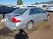 2006 Honda Accord LX z VIN 1HGCM56416A170980, wystawiony jako IAAI lot #43283364 z przebiegiem 198 336 mil mil oraz . Historia ofert i sprzedaży dostępna na DreamBid. Obrazek 4.