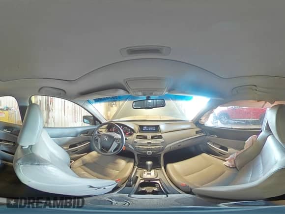 2010 Honda Accord EX-L with VIN 1HGCP2F82AA192570, listed as a Copart auction lot 68333385 with 187,592 mi miles and Salvage title. Bid and sale history available at DreamBid. Image 14.