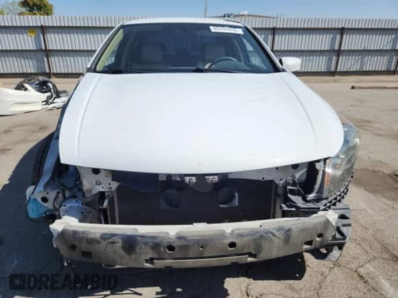 2012 Honda Accord SE с VIN 1HGCP2F69CA135655, выставлен на аукционе Copart как лот 85724435 с пробегом 114 244 миль миль и Списание • Salvage title. История ставок и продаж доступна на DreamBid. Изображение 5.