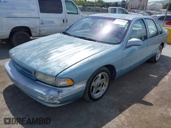 1995 Chevrolet Caprice с VIN 1G1BL52P9SR183249, выставлен на аукционе IAAI как лот 42125884 с пробегом Не указан миль и . История ставок и продаж доступна на DreamBid. Изображение 2.