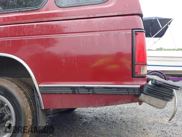1993 Chevrolet S-10 X96 с VIN 1GCCS14Z8P0161468, выставлен на аукционе IAAI как лот 42351794 с пробегом 100 003 миль миль и . История ставок и продаж доступна на DreamBid. Изображение 17.
