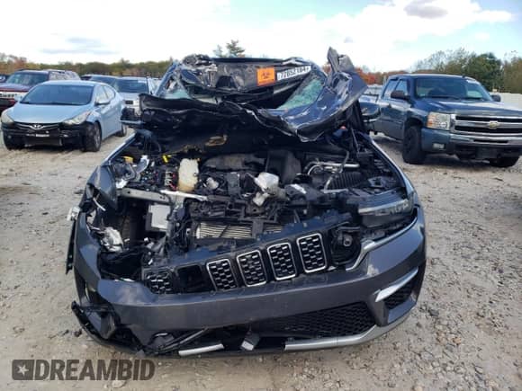2022 Jeep Grand Cherokee Summit с VIN 1C4RJHEGXN8617889, выставлен на аукционе Copart как лот 72852184 с пробегом Не указан миль и Списание • Salvage title. История ставок и продаж доступна на DreamBid. Изображение 5.