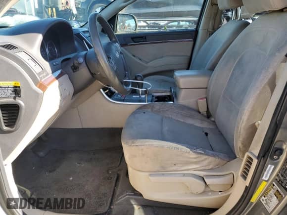 2008 Hyundai Veracruz GLS with VIN KM8NU13C28U073716, listed as a Copart auction lot 80904724 with 145,278 mi miles and Clean title. Bid and sale history available at DreamBid. Image 7.