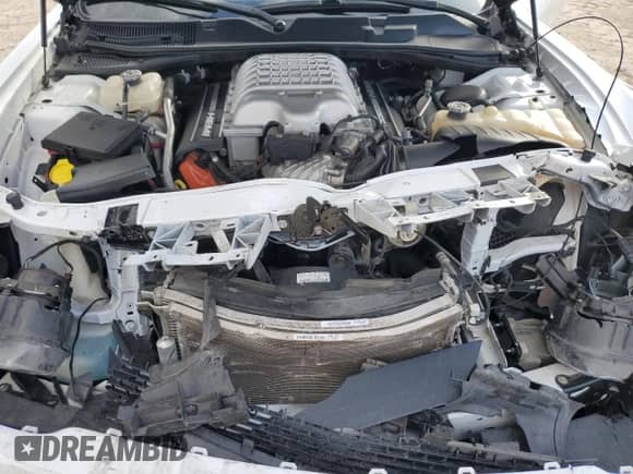 2018 Dodge Challenger SRT Hellcat Widebody with VIN 2C3CDZC90JH143192, listed as a Copart auction lot 87463114 with 38,466 mi miles and Salvage title. Bid and sale history available at DreamBid. Image 11.