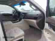 2015 Cadillac Escalade ESV Premium with VIN 1GYS4TKJ6FR708255, listed as a IAAI auction lot 42244621 with 31,407 mi miles and . Bid and sale history available at DreamBid. Image 5.