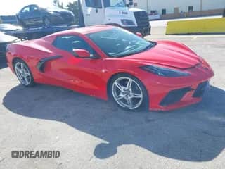 2025 Chevrolet Corvette 3LT z VIN 1G1YC3D47S5106808, wystawiony jako IAAI lot #43579389 z przebiegiem 6 561 mil mil oraz . Historia ofert i sprzedaży dostępna na DreamBid. Obrazek 1.