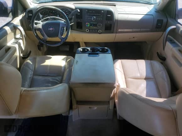 2012 GMC Sierra 1500 SLE with VIN 3GTP1VE00CG190643, listed as a Copart auction lot 86517935 with 241,514 mi miles and Clean title. Bid and sale history available at DreamBid. Image 8.