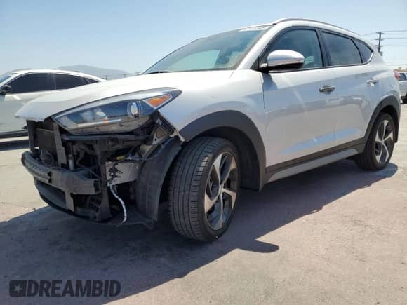 2018 Hyundai Tucson Sport with VIN KM8J3CAL5JU761537, listed as a Copart auction lot 67133745 with 76,760 mi miles and Salvage title. Bid and sale history available at DreamBid. Image 1.
