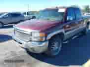 2003 GMC Sierra 1500 SLT with VIN 2GTEK19T231285697, listed as a IAAI auction lot 43450696 with 200,034 mi miles and . Bid and sale history available at DreamBid. Image 2.