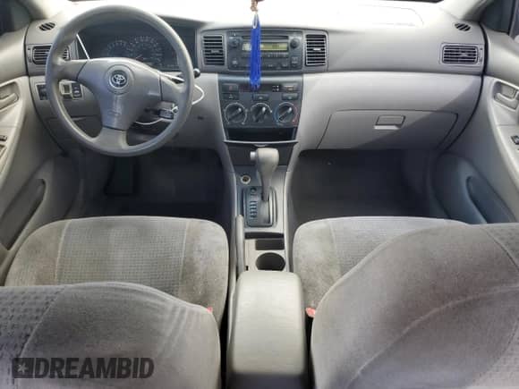 2005 Toyota Corolla LE с VIN 1NXBR32E65Z489346, выставлен на аукционе Copart как лот 81602355 с пробегом 147 507 миль миль и Списание • Salvage title. История ставок и продаж доступна на DreamBid. Изображение 8.