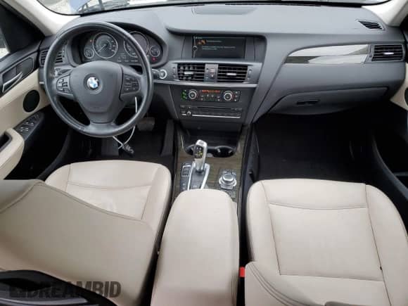 2013 BMW X3 xDrive28i с VIN 5UXWX9C58D0A23504, выставлен на аукционе Copart как лот 85490705 с пробегом 72 343 миль миль и Списание • Salvage title. История ставок и продаж доступна на DreamBid. Изображение 8.