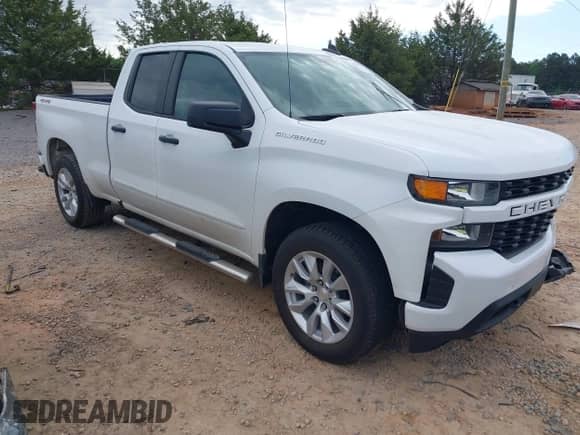 2019 Chevrolet Silverado 1500 Custom с VIN 1GCRYBEH2KZ403678, выставлен на аукционе IAAI как лот 42189796 с пробегом 53 478 миль миль и . История ставок и продаж доступна на DreamBid. Изображение 1.