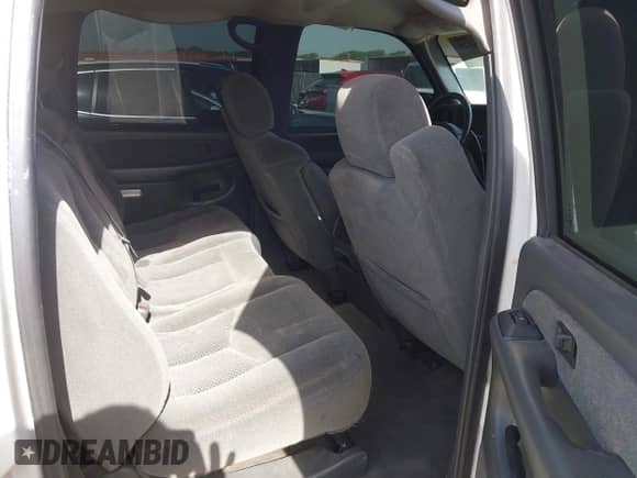 2003 Chevrolet Silverado 1500HD LS с VIN 1GCGC13U33F169344, выставлен на аукционе IAAI как лот 42266028 с пробегом 279 443 миль миль и . История ставок и продаж доступна на DreamBid. Изображение 8.