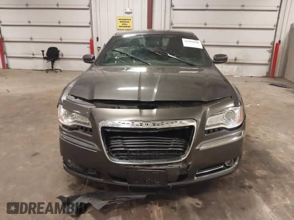 2013 Chrysler 300 with VIN 2C3CCARG6DH708382, listed as a IAAI auction lot 42999190 with 157,977 mi miles and . Bid and sale history available at DreamBid. Image 13.