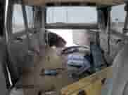2004 Chevrolet Astro с VIN 1GNDM19X14B130754, выставлен на аукционе Copart как лот 69227074 с пробегом 268 847 миль миль и Списание • Salvage title. История ставок и продаж доступна на DreamBid. Изображение 10.
