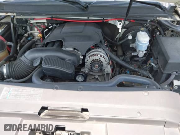 2008 Chevrolet Tahoe LTZ with VIN 1GNFC13J38R248270, listed as a IAAI auction lot 42403526 with 216,031 mi miles and . Bid and sale history available at DreamBid. Image 10.