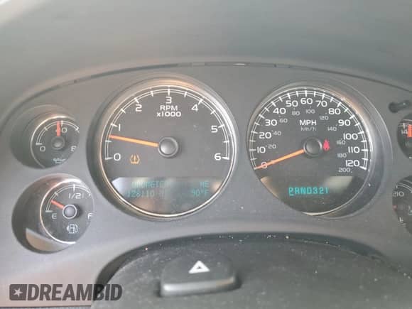 2009 Chevrolet Tahoe LS z VIN 1GNFC13C79R136641, wystawiony jako Copart lot #60283455 z przebiegiem 128 110 mil mil oraz Szkoda całkowita • Salvage title. Historia ofert i sprzedaży dostępna na DreamBid. Obrazek 9.