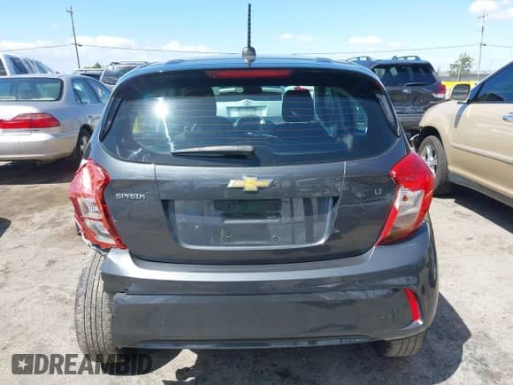 2020 Chevrolet Spark LT с VIN KL8CD6SA5LC475228, выставлен на аукционе IAAI как лот 42247483 с пробегом 114 368 миль миль и . История ставок и продаж доступна на DreamBid. Изображение 16.