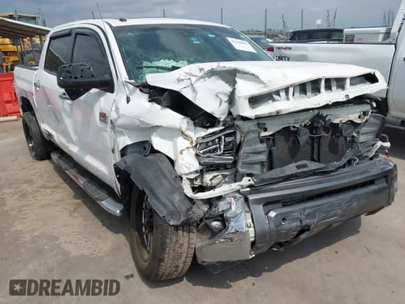 2019 Toyota Tundra SR5 с VIN 5TFAY5F11KX854581, выставлен на аукционе IAAI как лот 42158395 с пробегом 140 691 миль миль и . История ставок и продаж доступна на DreamBid. Изображение 6.