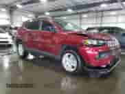 2022 Jeep Compass Latitude с VIN 3C4NJDBB2NT156849, выставлен на аукционе Copart как лот 69195475 с пробегом 33 100 миль миль и Списание • Salvage title. История ставок и продаж доступна на DreamBid. Изображение 4.