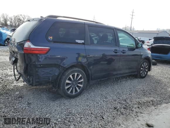 2019 Toyota Sienna LE with VIN 5TDJZ3DC1KS223325, listed as a Copart auction lot 45758815 with 102,605 mi miles and Salvage title. Bid and sale history available at DreamBid. Image 3.