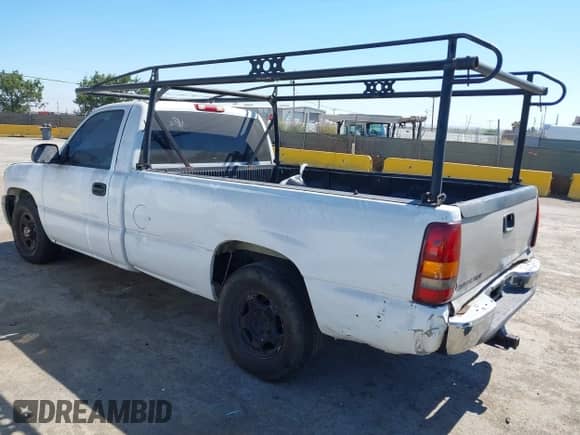2004 GMC Sierra 1500 Work Truck with VIN 1GTEC14X14Z298070, listed as a IAAI auction lot 42750833 with 369,637 mi miles and . Bid and sale history available at DreamBid. Image 3.