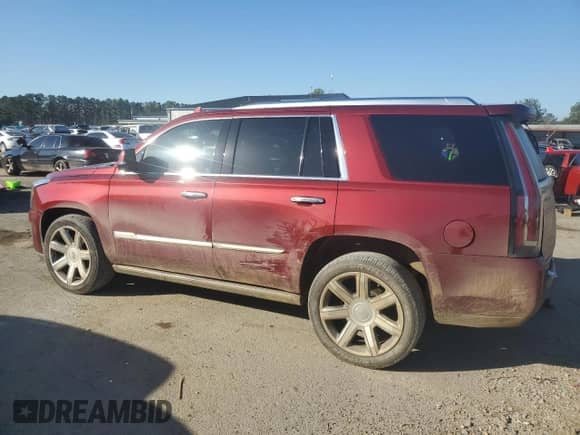 2020 Cadillac Escalade Premium Luxury с VIN 1GYS4CKJ7LR102961, выставлен на аукционе Copart как лот 48673875 с пробегом 142 808 миль миль и Списание • Salvage title. История ставок и продаж доступна на DreamBid. Изображение 2.