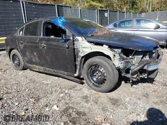 2014 Chevrolet Cruze LS z VIN 1G1PA5SH6E7292272, wystawiony jako Copart lot #89519295 z przebiegiem 101 128 mil mil oraz Czysty tytuł • Clean title. Historia ofert i sprzedaży dostępna na DreamBid. Obrazek 4.