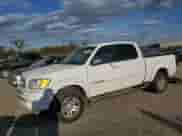 2004 Toyota Tundra SR5 z VIN 5TBDT44124S448271, wystawiony jako Copart lot #82709995 z przebiegiem 130 813 mil mil oraz Czysty tytuł • Clean title. Historia ofert i sprzedaży dostępna na DreamBid. Obrazek 1.