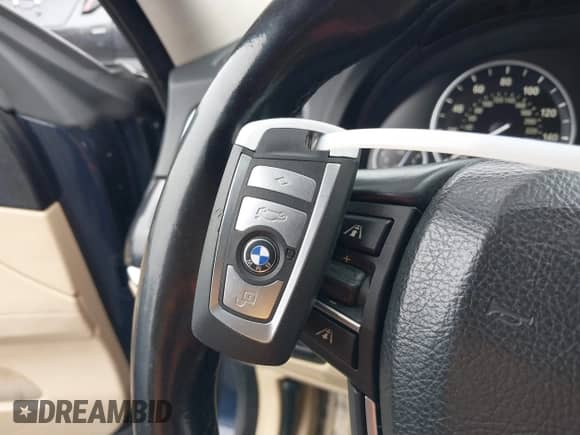 2010 BMW 5 Series 550i Gran Turismo с VIN WBASN4C57AC209600, выставлен на аукционе IAAI как лот 42412316 с пробегом 127 476 миль миль и . История ставок и продаж доступна на DreamBid. Изображение 11.