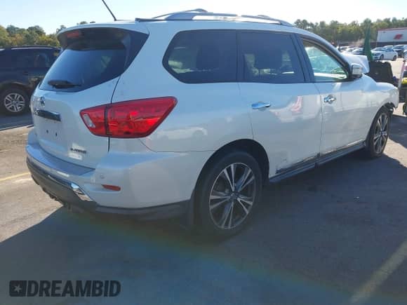 2018 Nissan Pathfinder S with VIN 5N1DR2MN2JC619879, listed as a IAAI auction lot 43453776 with 185,402 mi miles and . Bid and sale history available at DreamBid. Image 4.