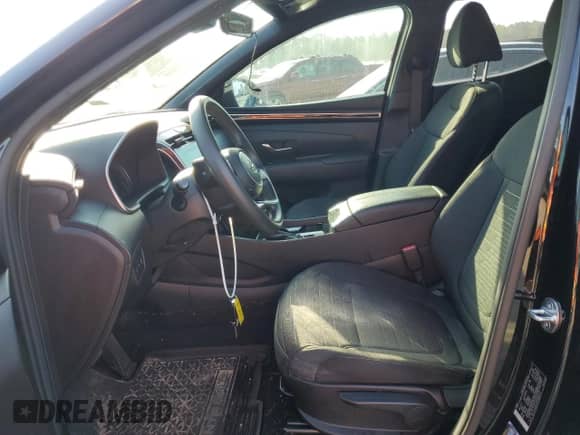 2023 Hyundai Santa Cruz SE с VIN 5NTJADAE9PH068573, выставлен на аукционе Copart как лот 66728263 с пробегом 22 184 миль миль и . История ставок и продаж доступна на DreamBid. Изображение 7.
