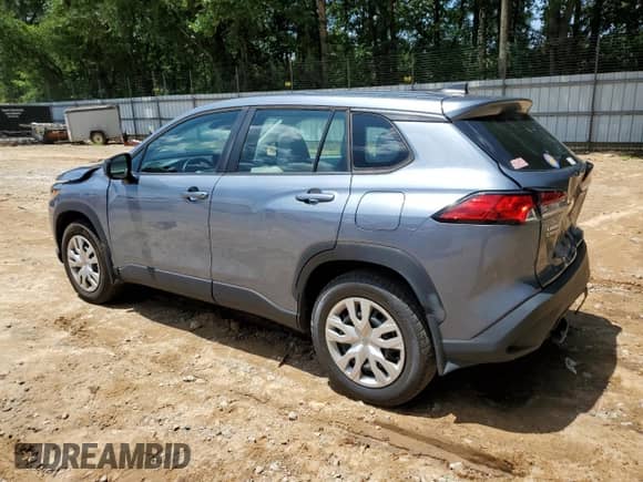 2022 Toyota Corolla Cross L with VIN 7MUAAAAG5NV025036, listed as a Copart auction lot 65679085 with 45,615 mi miles and Salvage title. Bid and sale history available at DreamBid. Image 2.