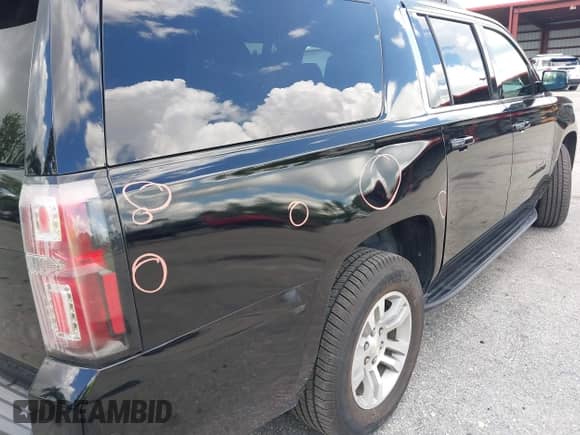 2019 Chevrolet Suburban LT с VIN 1GNSKHKC0KR203405, выставлен на аукционе IAAI как лот 42992355 с пробегом 110 789 миль миль и . История ставок и продаж доступна на DreamBid. Изображение 18.