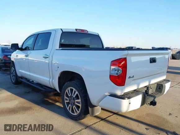 2019 Toyota Tundra SR5 с VIN 5TFAY5F11KX857951, выставлен на аукционе IAAI как лот 41149534 с пробегом 48 955 миль миль и . История ставок и продаж доступна на DreamBid. Изображение 3.