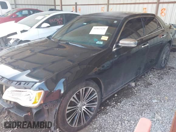 2013 Chrysler 300 C с VIN 2C3CCAEG7DH630670, выставлен на аукционе IAAI как лот 41861420 с пробегом 240 128 миль миль и . История ставок и продаж доступна на DreamBid. Изображение 2.