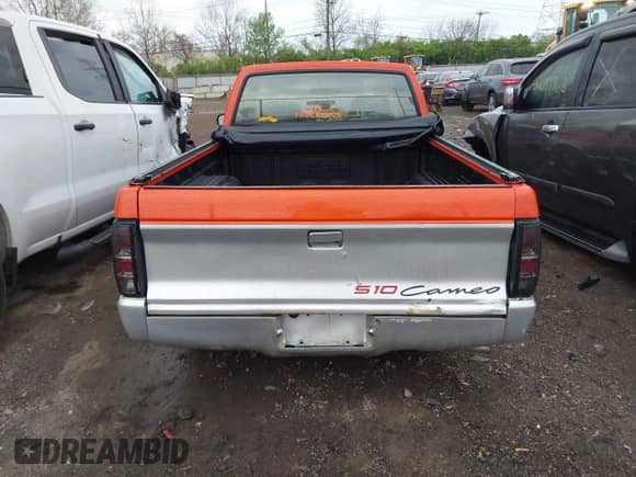 1989 Chevrolet S-10 EL с VIN 1GCBS14E8K2244677, выставлен на аукционе IAAI как лот 42083109 с пробегом 107 118 миль миль и . История ставок и продаж доступна на DreamBid. Изображение 16.