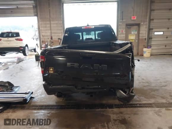 2019 Ram 1500 Rebel z VIN 1C6SRFLT2KN740072, wystawiony jako IAAI lot #43130521 z przebiegiem 94 106 mil mil oraz . Historia ofert i sprzedaży dostępna na DreamBid. Obrazek 16.