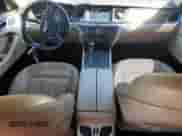 2015 Hyundai Genesis 3.8L z VIN KMHGN4JE0FU017380, wystawiony jako Copart lot #64771804 z przebiegiem 115 690 mil mil oraz Szkoda całkowita • Salvage title. Historia ofert i sprzedaży dostępna na DreamBid. Obrazek 8.