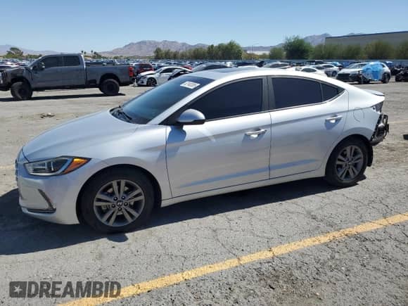 2018 Hyundai Elantra Limited с VIN KMHD84LF2JU572193, выставлен на аукционе Copart как лот 82140385 с пробегом 96 319 миль миль и Списание • Salvage title. История ставок и продаж доступна на DreamBid. Изображение 1.